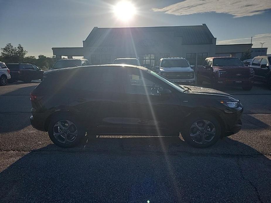 new 2024 Ford Escape car, priced at $30,070