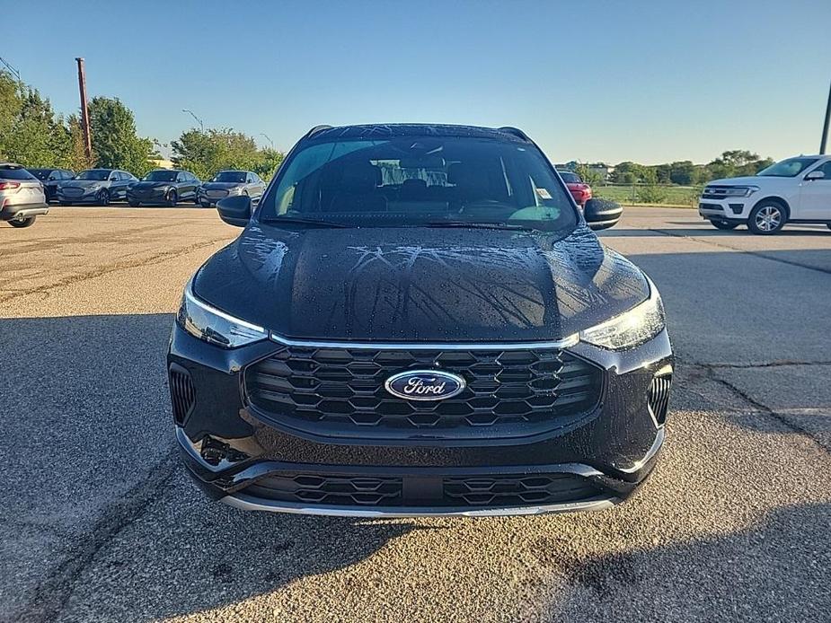 new 2024 Ford Escape car, priced at $30,070