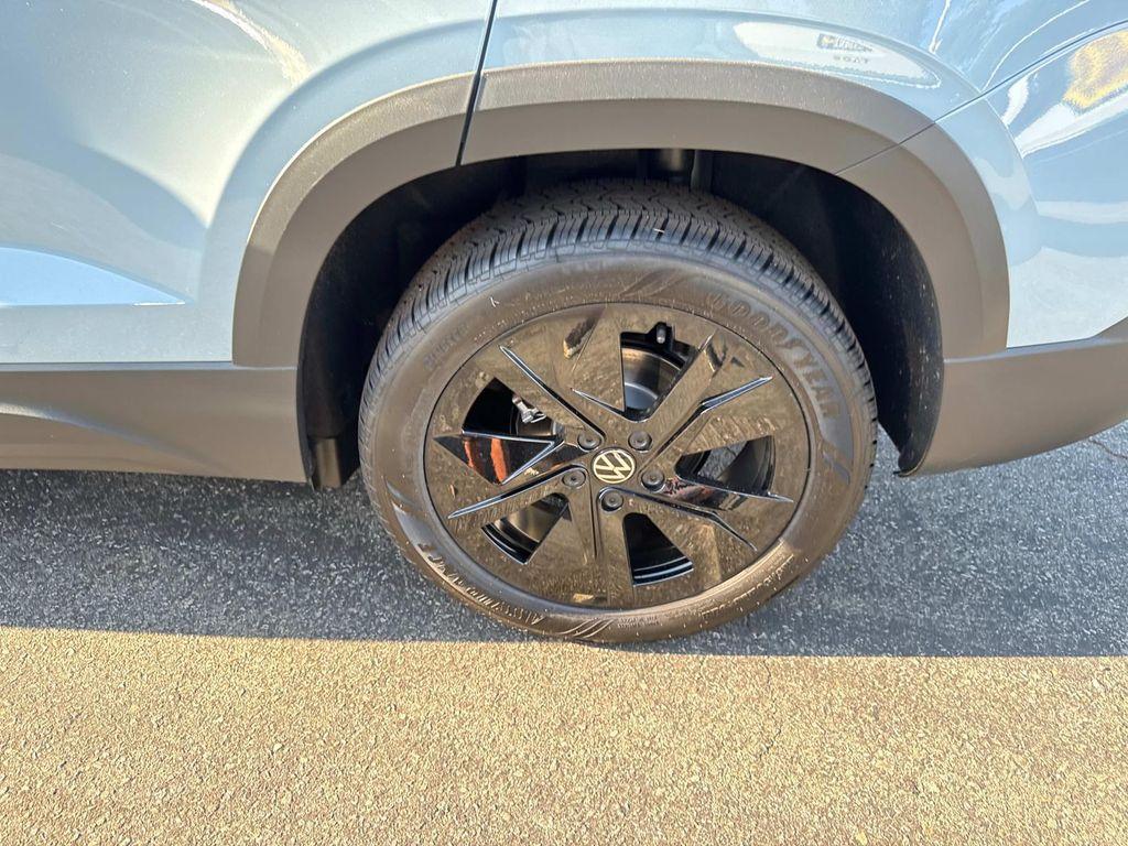 new 2025 Volkswagen Taos car, priced at $31,988