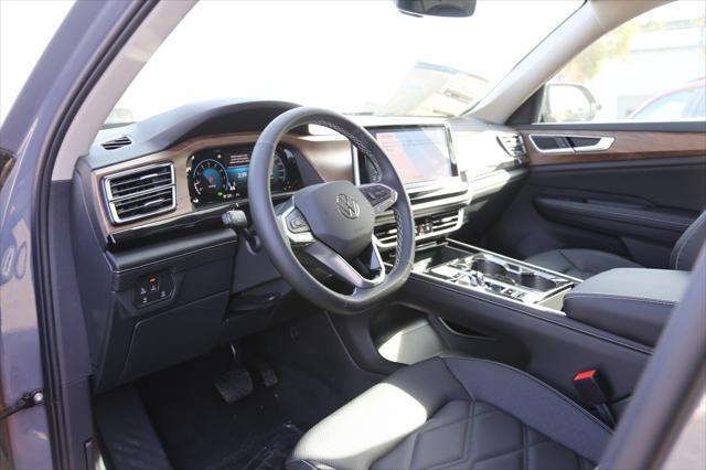 new 2025 Volkswagen Atlas car, priced at $47,988