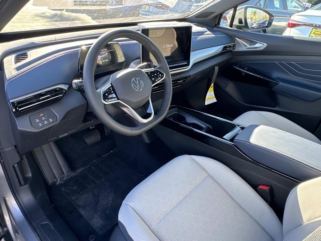 new 2025 Volkswagen ID.4 car, priced at $56,271
