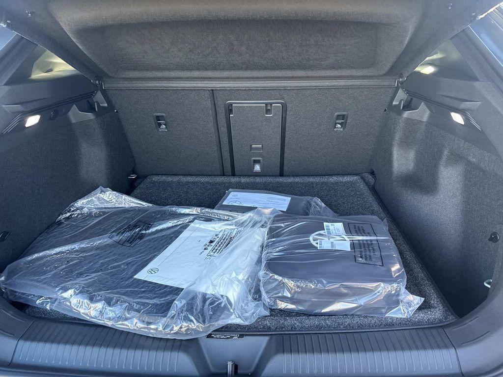 new 2025 Volkswagen ID.4 car, priced at $56,271