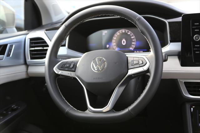 new 2025 Volkswagen Taos car