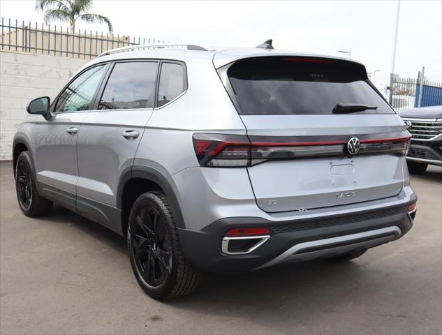 new 2025 Volkswagen Taos car