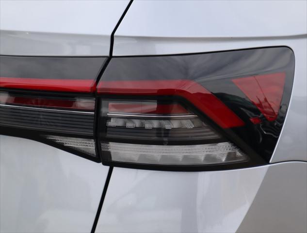new 2025 Volkswagen Taos car