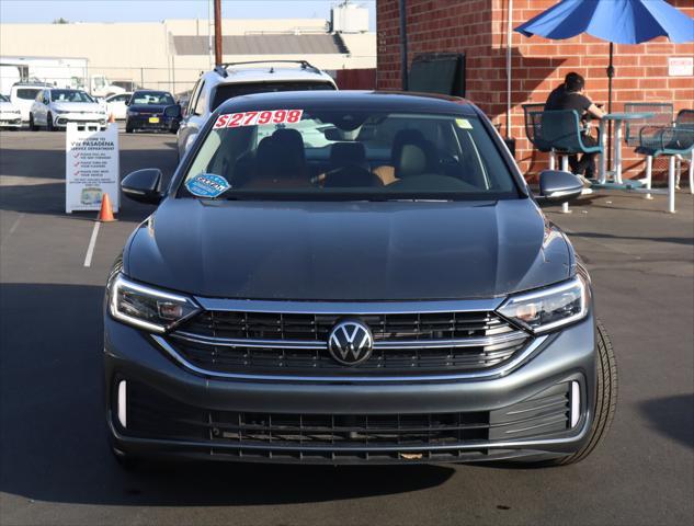 used 2024 Volkswagen Jetta car