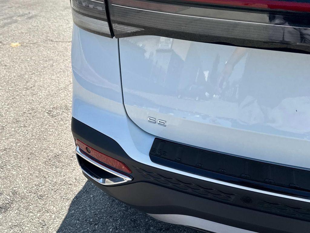 new 2025 Volkswagen Taos car, priced at $29,998
