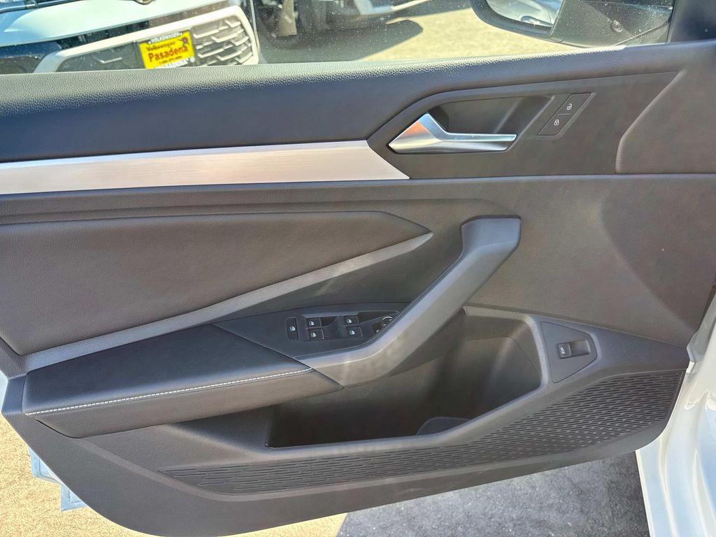 new 2025 Volkswagen Jetta car, priced at $24,998