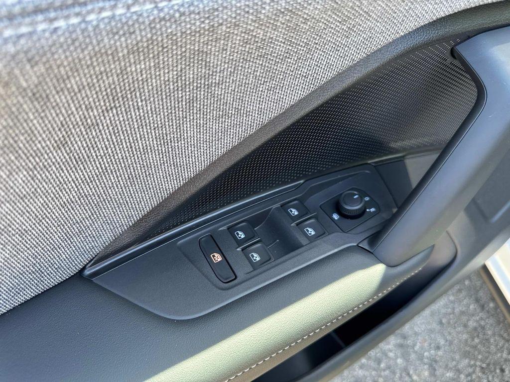 new 2025 Volkswagen Tiguan car, priced at $32,271