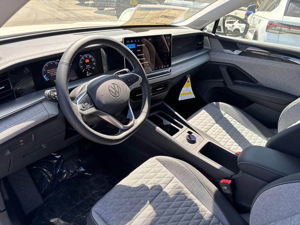 new 2025 Volkswagen Tiguan car, priced at $32,271