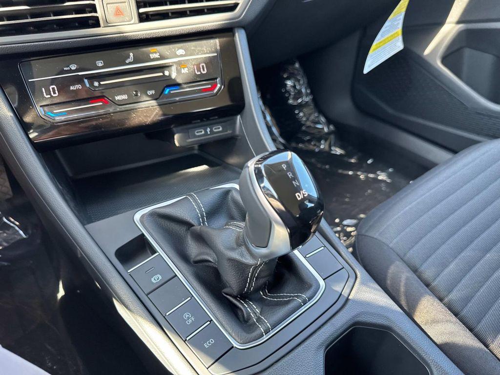 new 2025 Volkswagen Jetta car, priced at $23,500