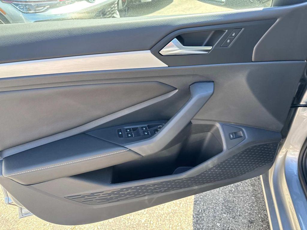 new 2025 Volkswagen Jetta car, priced at $23,500