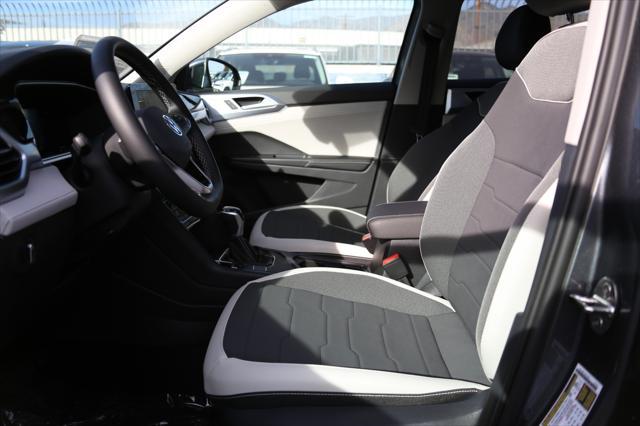 new 2025 Volkswagen Taos car