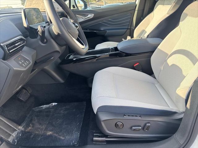 new 2025 Volkswagen ID.4 car, priced at $57,401