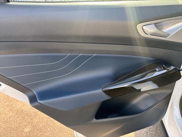 new 2025 Volkswagen ID.4 car, priced at $57,401