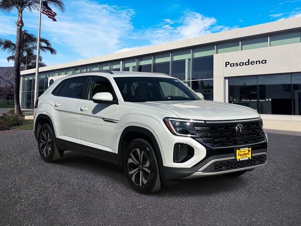 new 2026 Volkswagen Atlas Cross Sport car, priced at $40,526