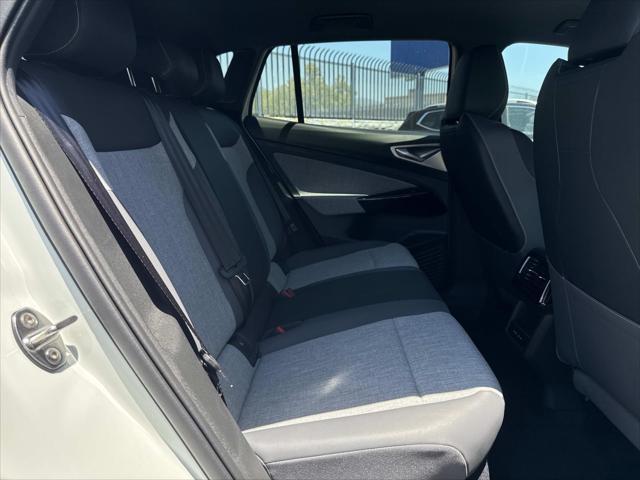 new 2025 Volkswagen ID.4 car, priced at $49,998