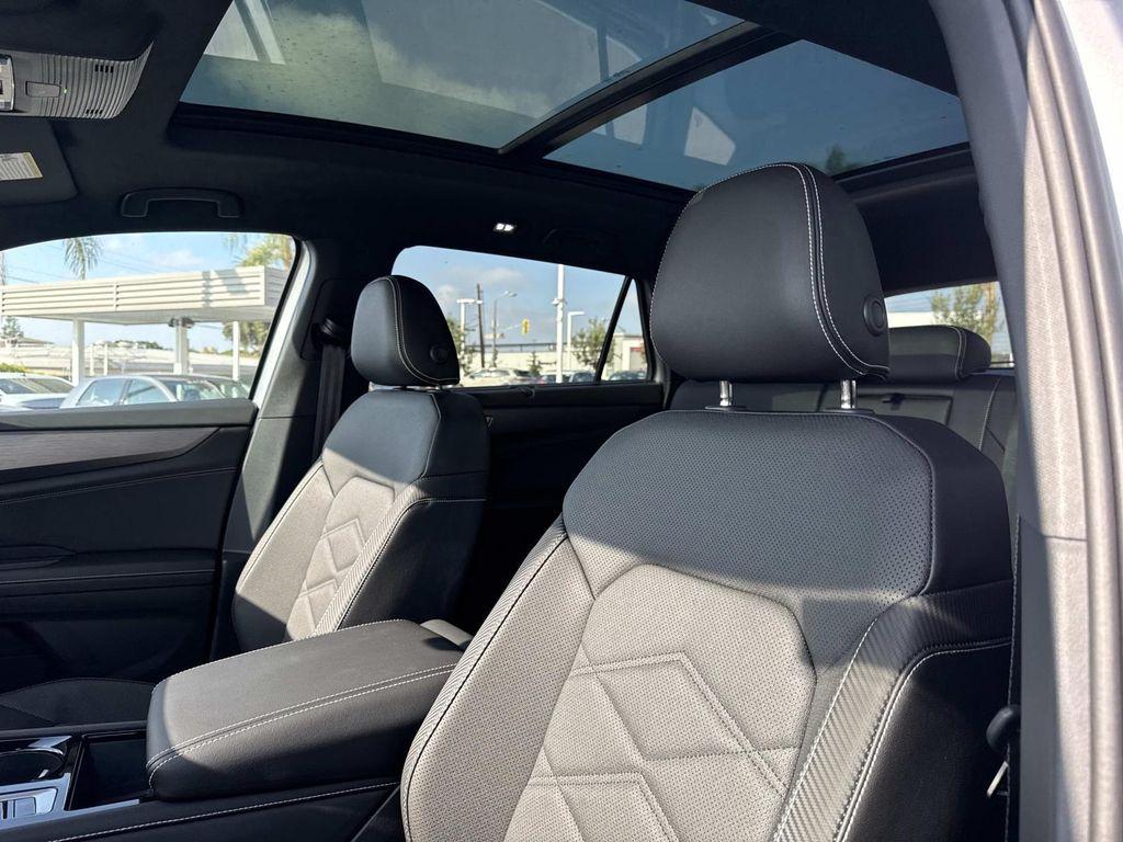 new 2026 Volkswagen Atlas Cross Sport car, priced at $46,362