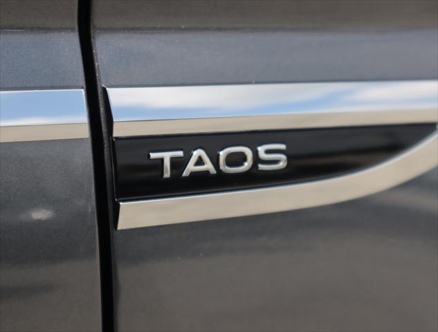 new 2024 Volkswagen Taos car