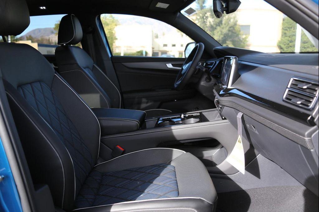 new 2025 Volkswagen Atlas Cross Sport car, priced at $52,998