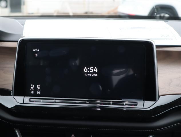 new 2025 Volkswagen Atlas car
