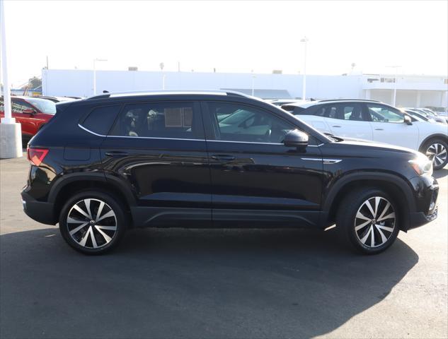 used 2022 Volkswagen Taos car