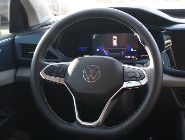 used 2022 Volkswagen Taos car