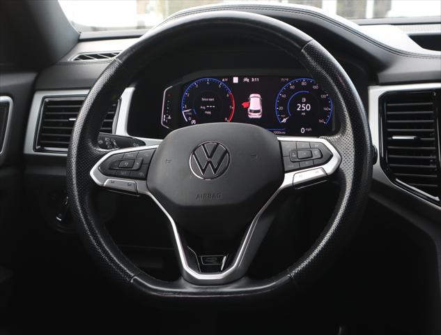 used 2021 Volkswagen Atlas Cross Sport car