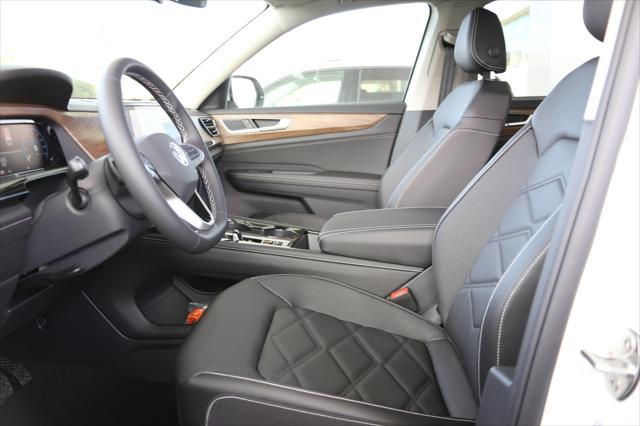 new 2025 Volkswagen Atlas car