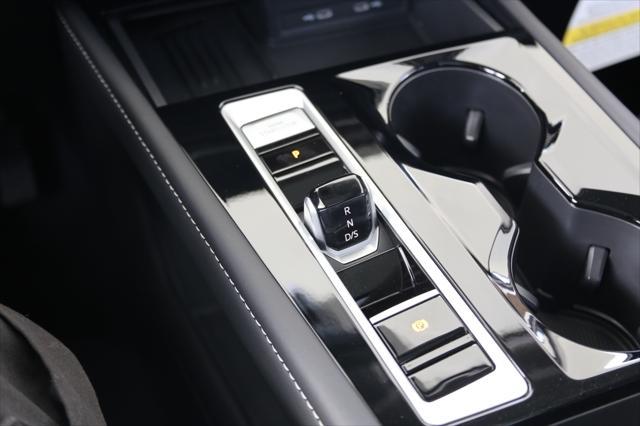 new 2025 Volkswagen Atlas car