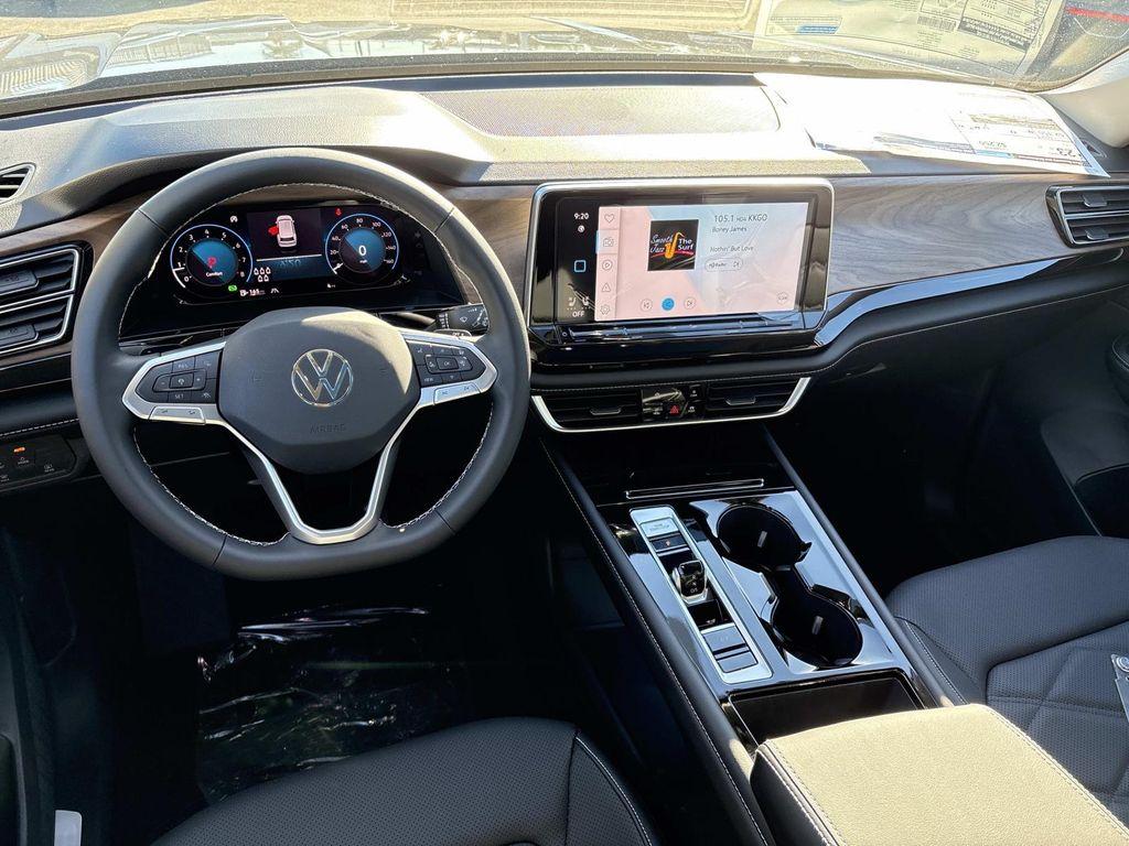 new 2026 Volkswagen Atlas car, priced at $48,718
