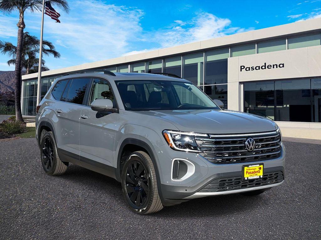 new 2026 Volkswagen Atlas car, priced at $48,718