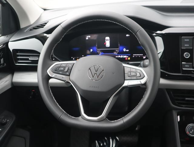 new 2024 Volkswagen Taos car