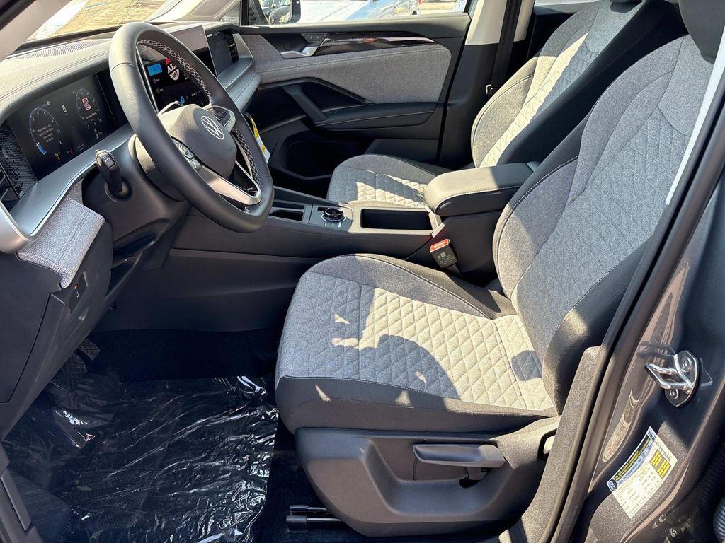 new 2025 Volkswagen Tiguan car, priced at $32,261