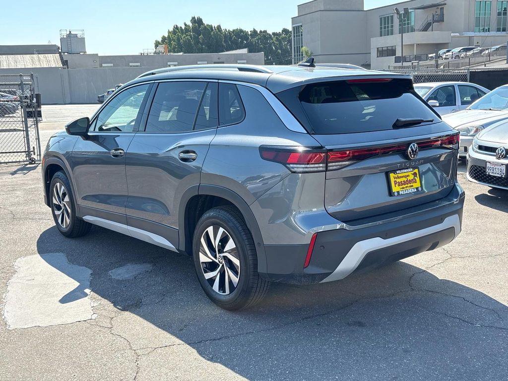 new 2025 Volkswagen Tiguan car, priced at $32,261