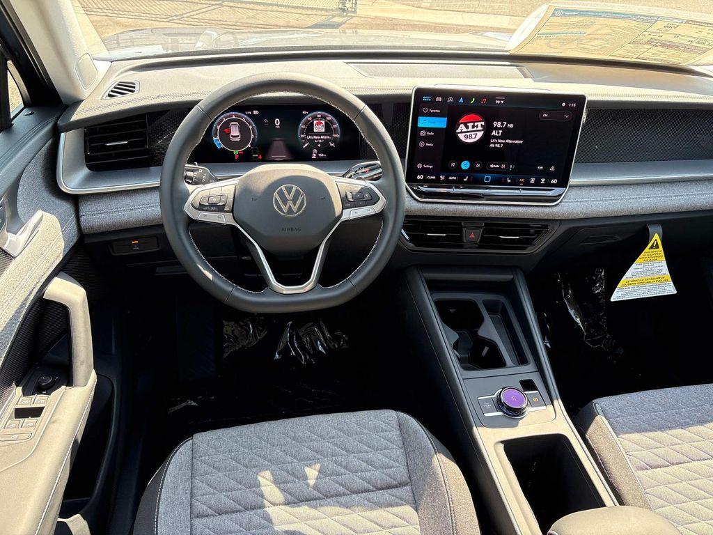 new 2025 Volkswagen Tiguan car, priced at $32,261