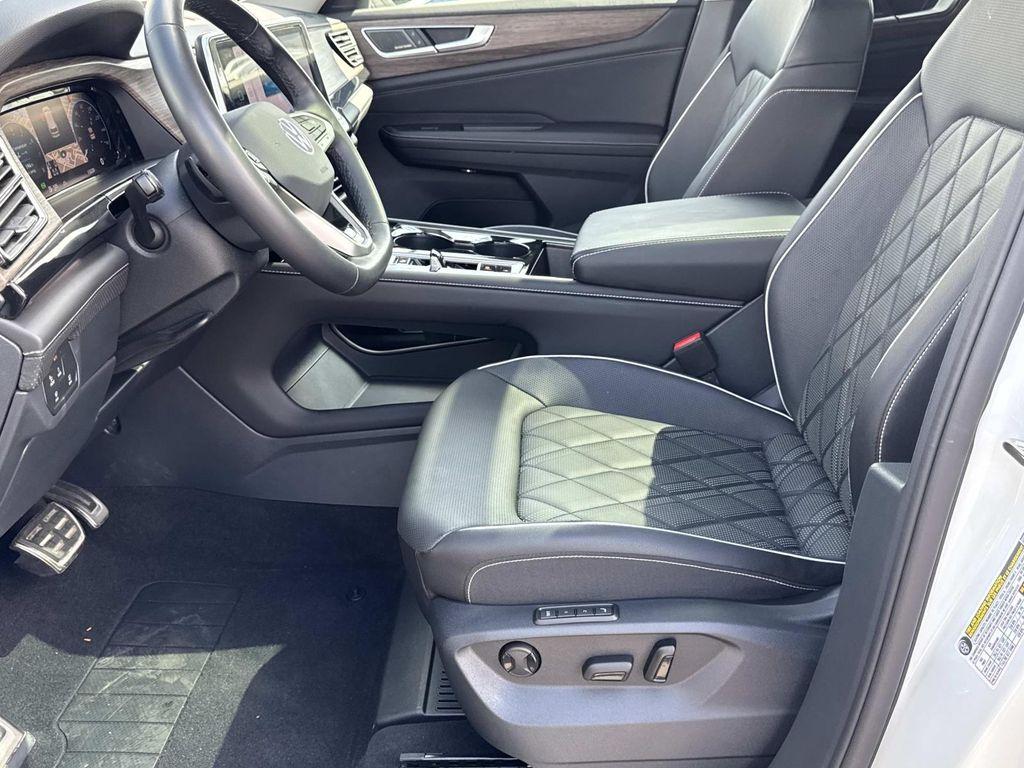 used 2025 Volkswagen Atlas car, priced at $47,500