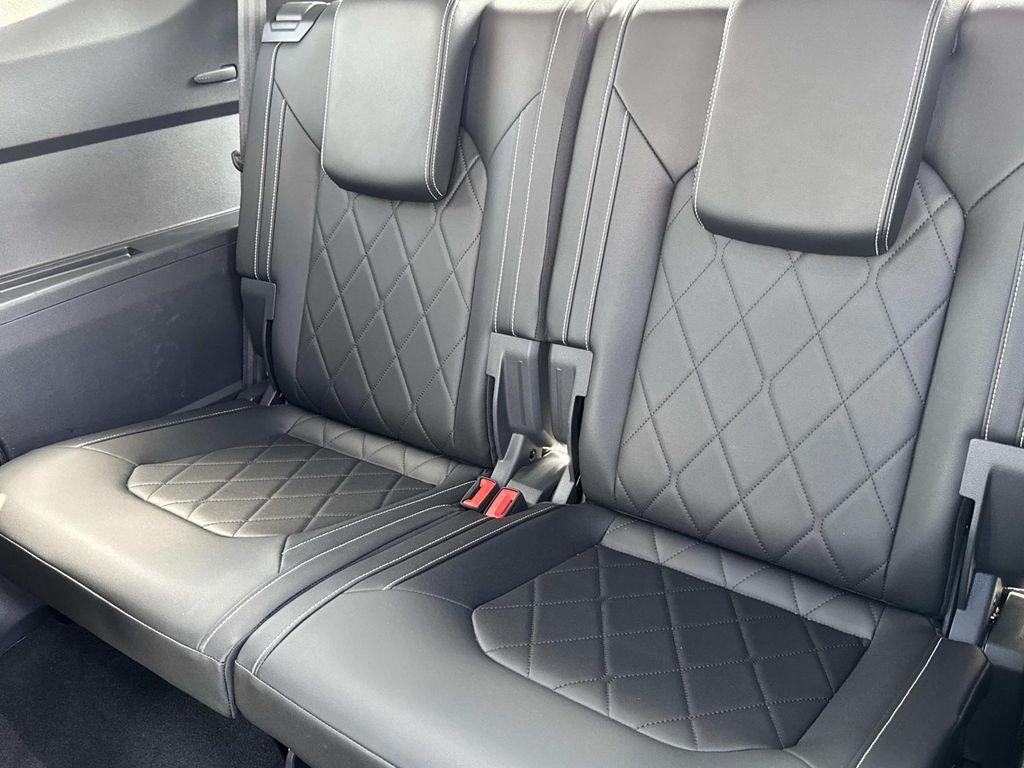 used 2025 Volkswagen Atlas car, priced at $47,500