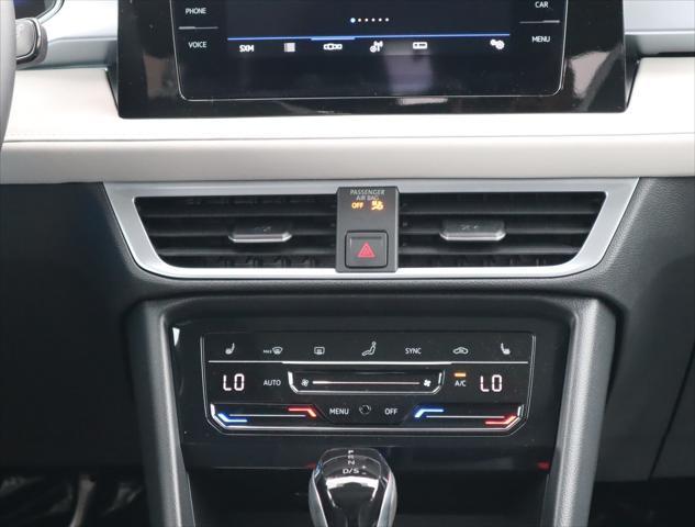 new 2025 Volkswagen Taos car