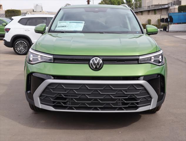 new 2025 Volkswagen Taos car