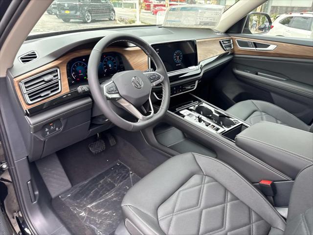 new 2025 Volkswagen Atlas car, priced at $43,500
