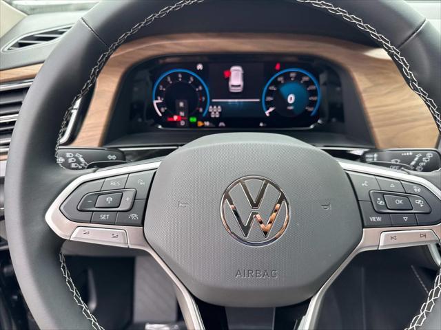 new 2025 Volkswagen Atlas car, priced at $43,500