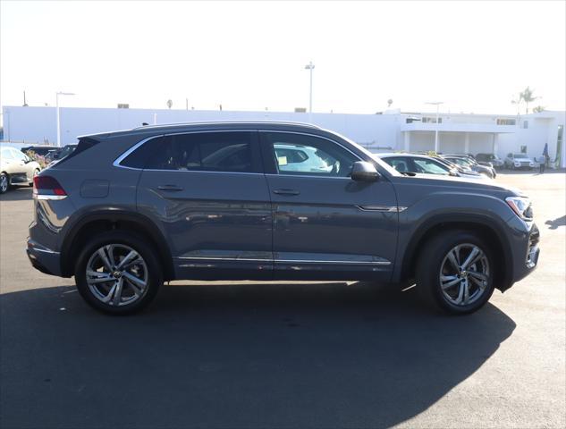 used 2024 Volkswagen Atlas Cross Sport car