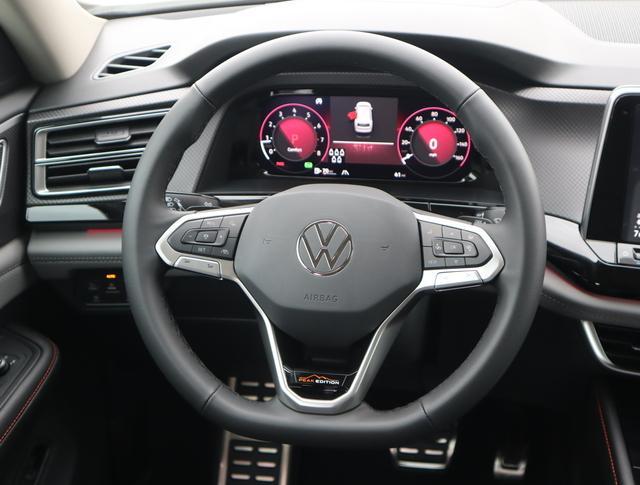 new 2024 Volkswagen Atlas car