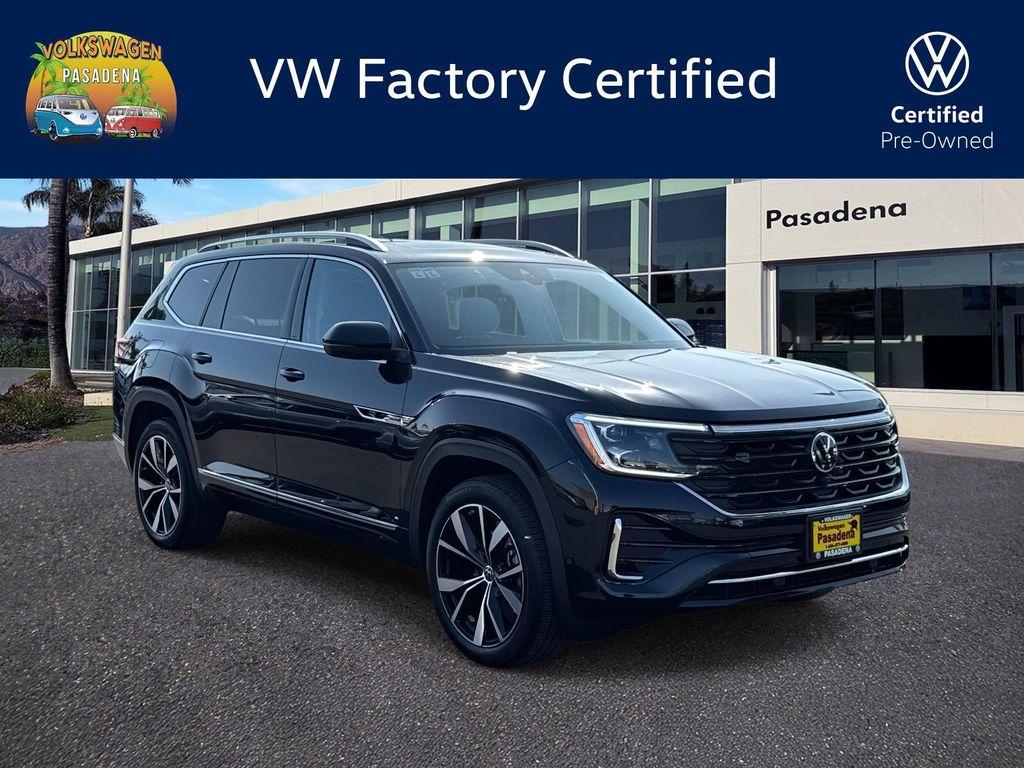 used 2025 Volkswagen Atlas car, priced at $47,998