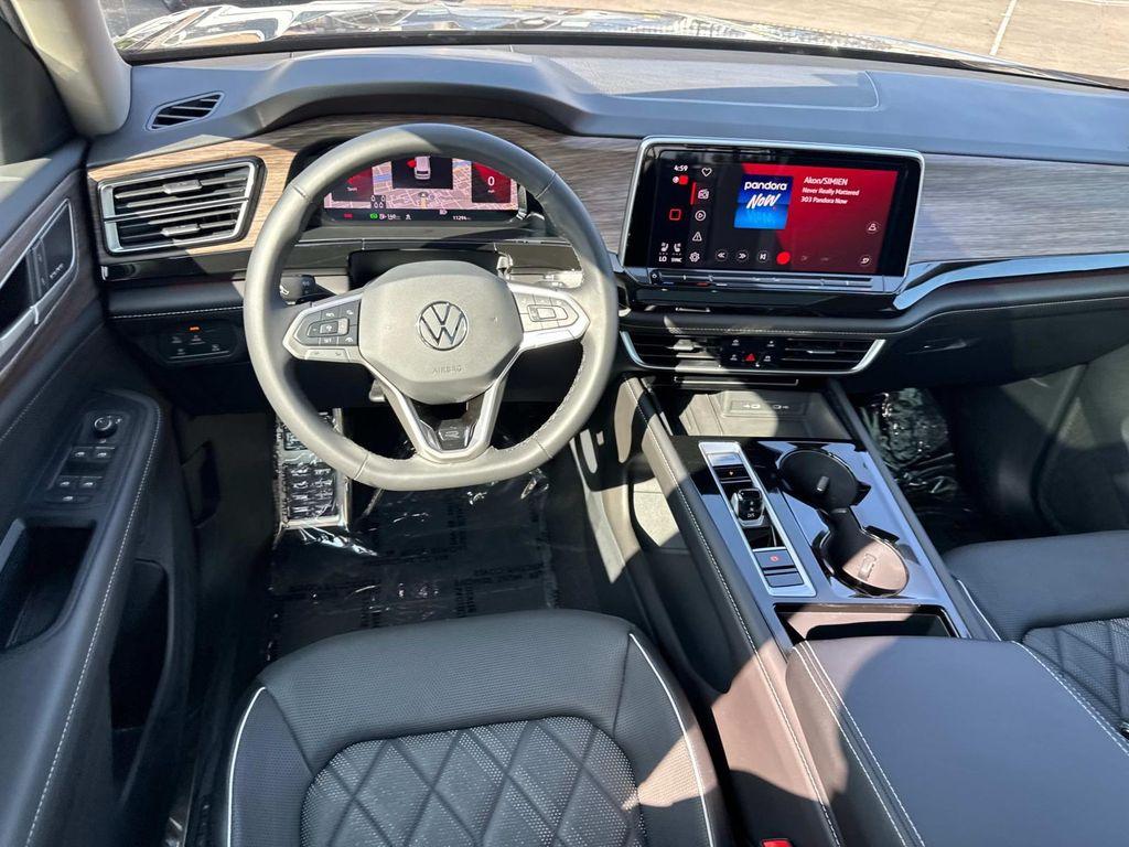 used 2025 Volkswagen Atlas car, priced at $47,998