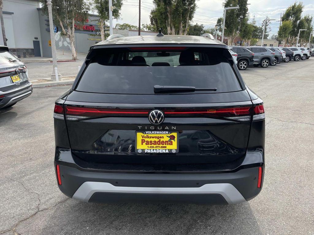 new 2025 Volkswagen Tiguan car, priced at $32,382