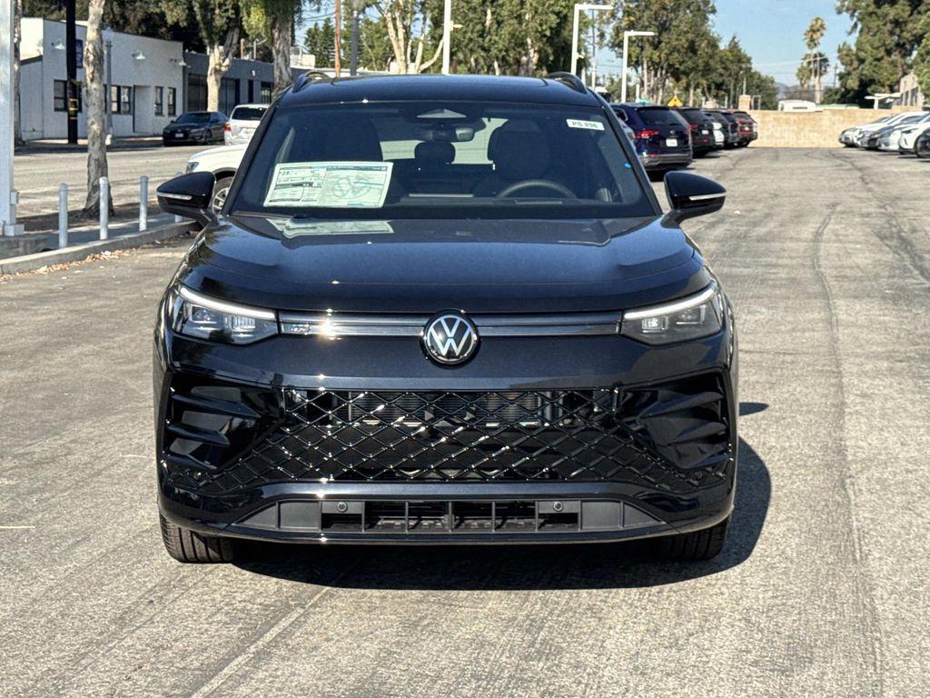 new 2025 Volkswagen Tiguan car, priced at $38,630