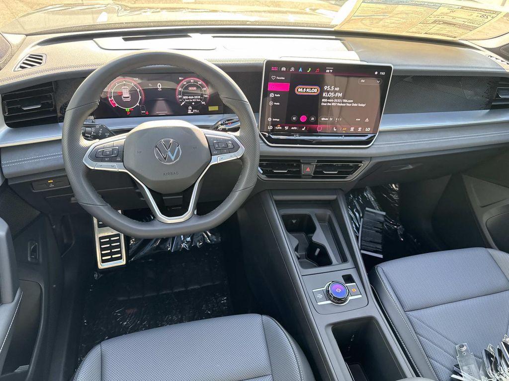 new 2025 Volkswagen Tiguan car, priced at $38,630