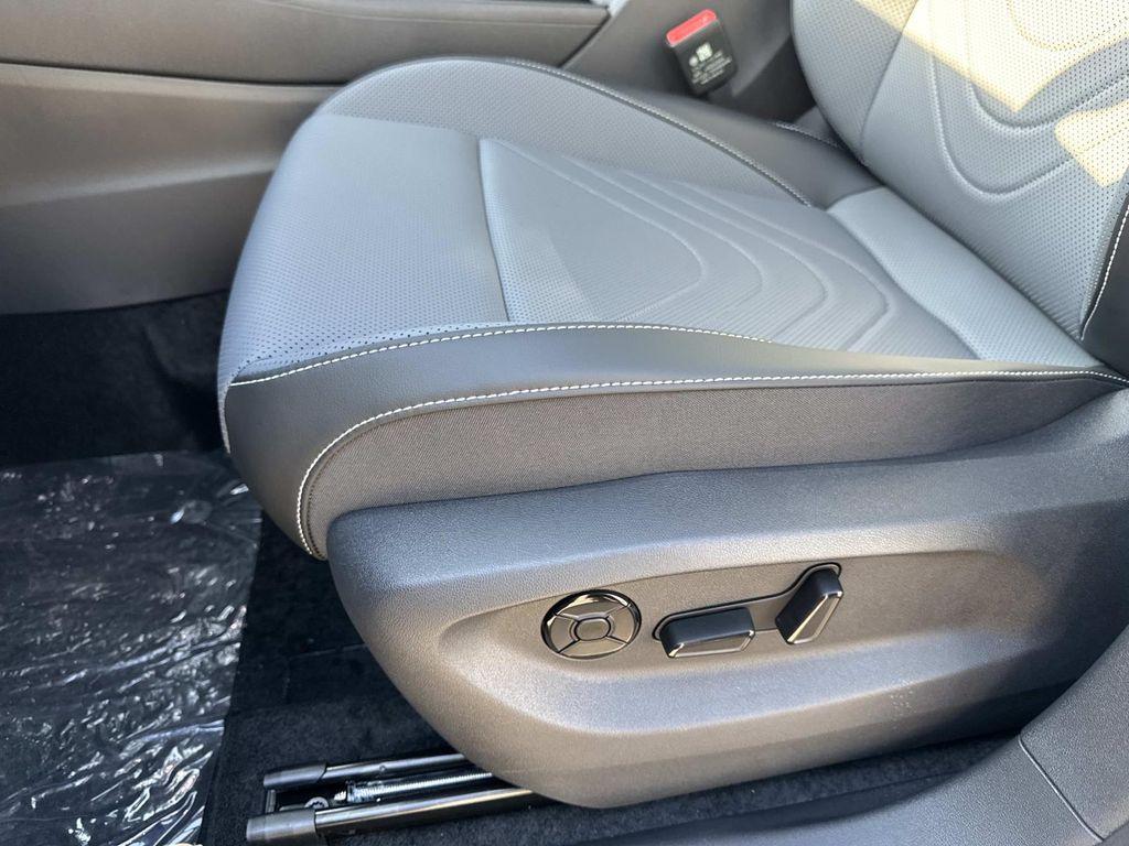 new 2025 Volkswagen Tiguan car, priced at $38,630